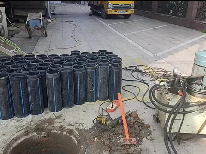 曲靖PE置换管厂家 DN315置换管 非开挖管短管置换